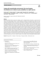 Coping with unpredictable environments: fine-tune foraging microhabitat use in relation to prey availability in an alpine species