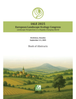 Stakeholder perception of the aesthetic value of meadows  differing in management intensity